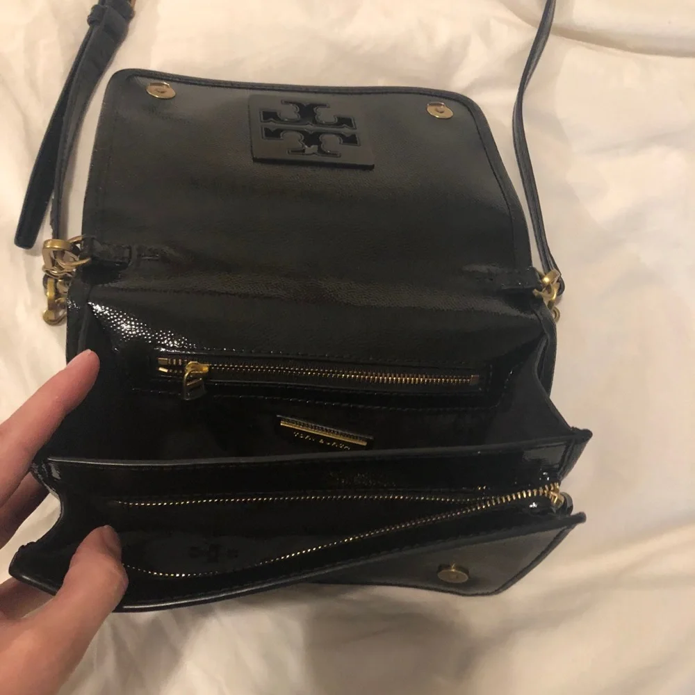 Tory Burch Black Patent Leather Crossbody Bag with Gold Hardware